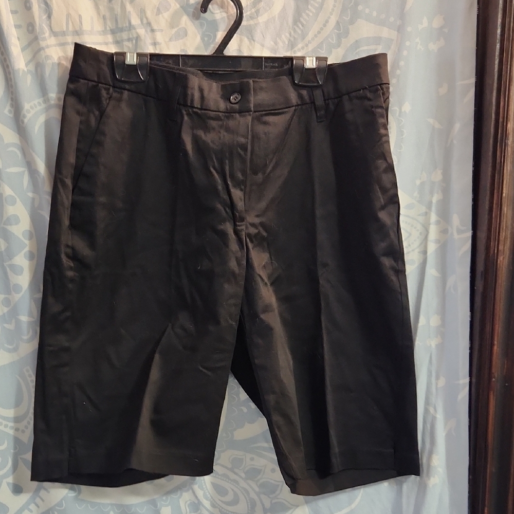 Women's Black Bermuda Shorts